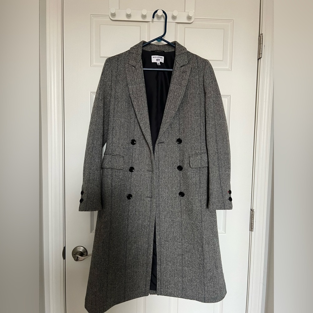Uniqlo x Ines De La Fressange Herringbone Pattern Coat